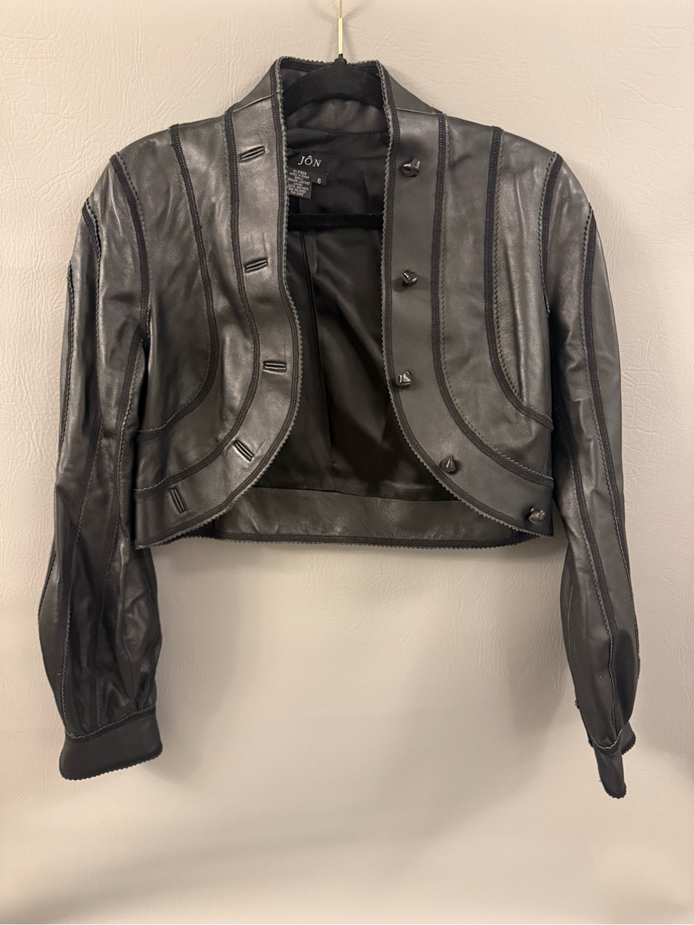 RARE VINTAGE JON GENUINE LEATHER Women’s jacket